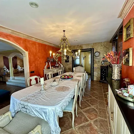 Bella 别墅 阿罗纳